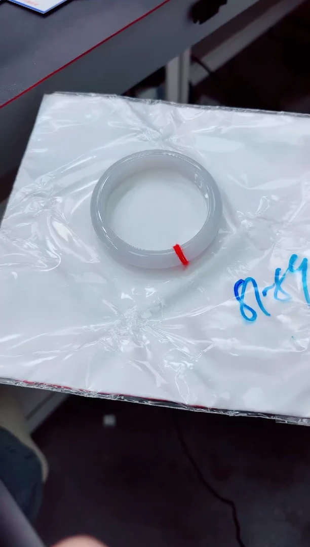 【闪购商品】翡翠手镯未镶嵌0000000000