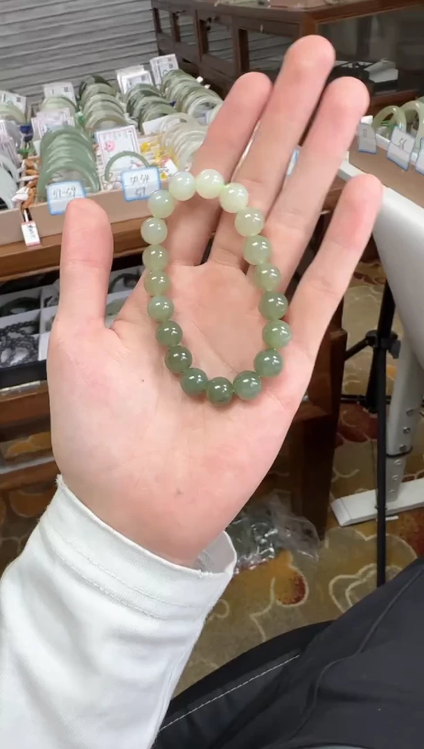 未镶嵌手镯和田玉10mm