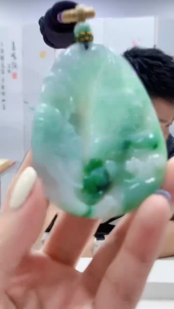 定制翡翠未镶嵌5028lr-毛货挂件99