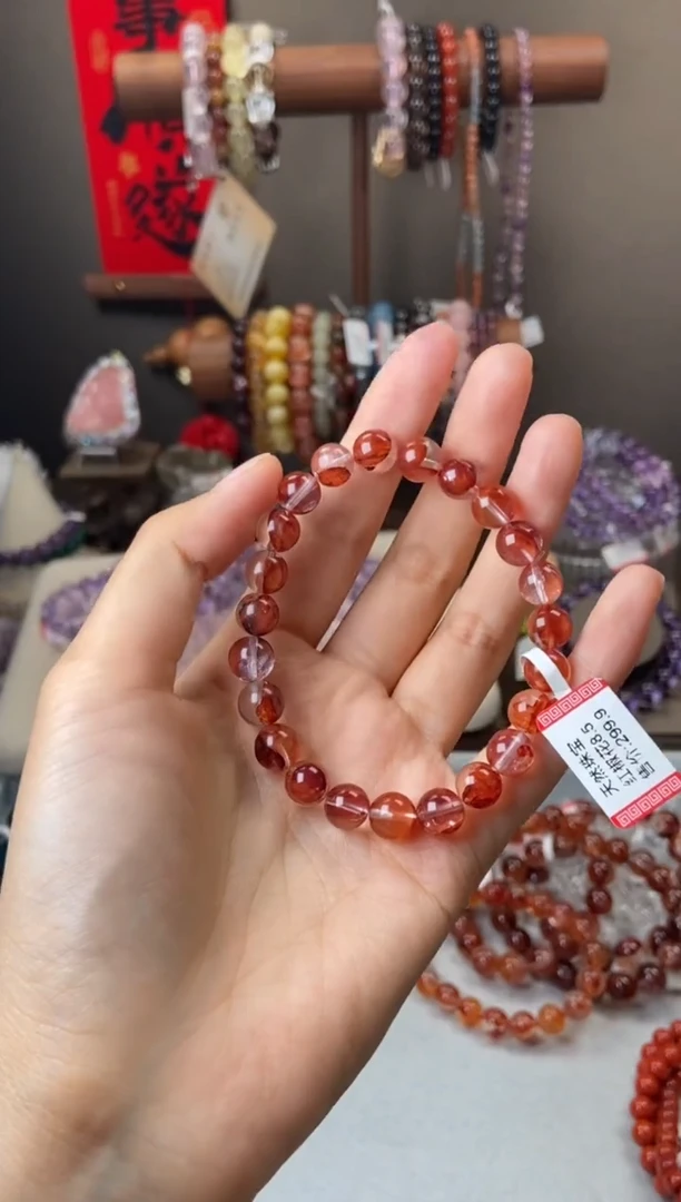 水晶手串未镶嵌红胶花8.5m