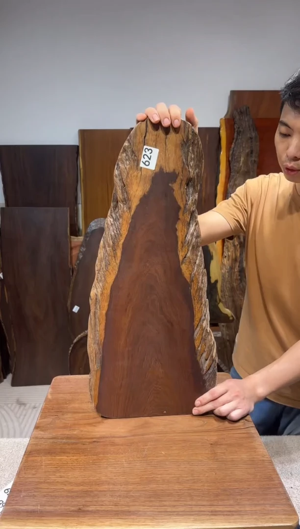 风车木（黑檀木）尺寸64*26*2.3编号623