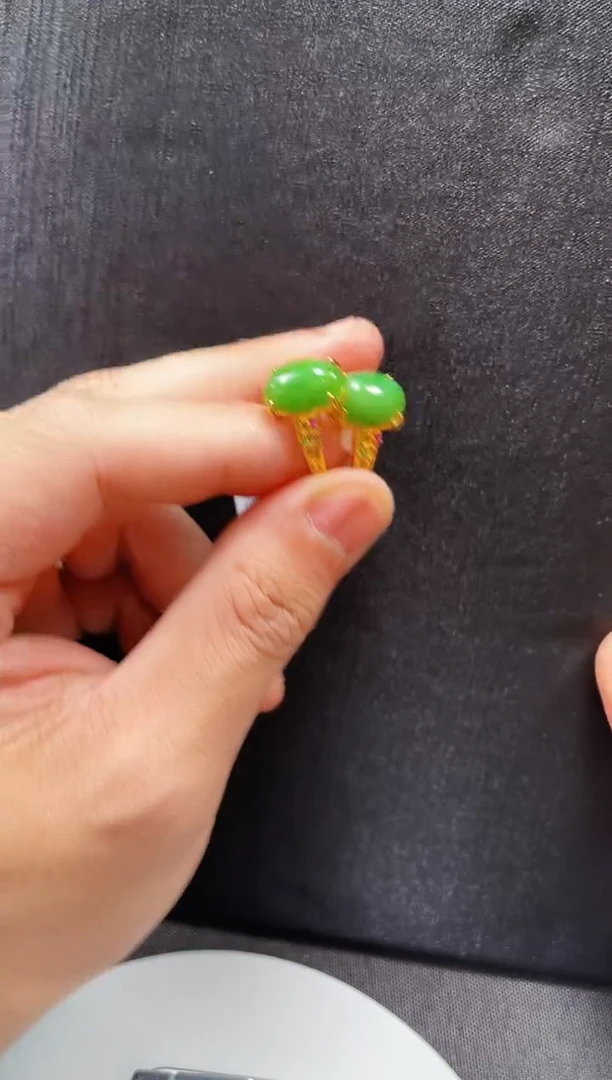 和田玉戒指未镶嵌多样性发一