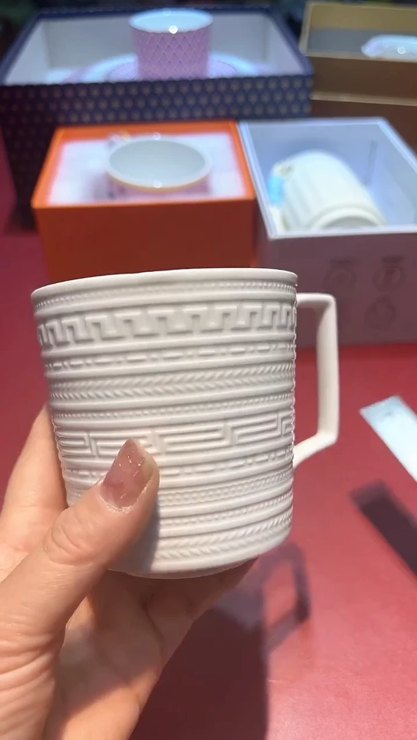 【闪购商品】瓷片锅碗瓢彭一件不剩