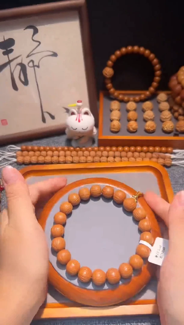 吊坠猴头核桃南瓜手串