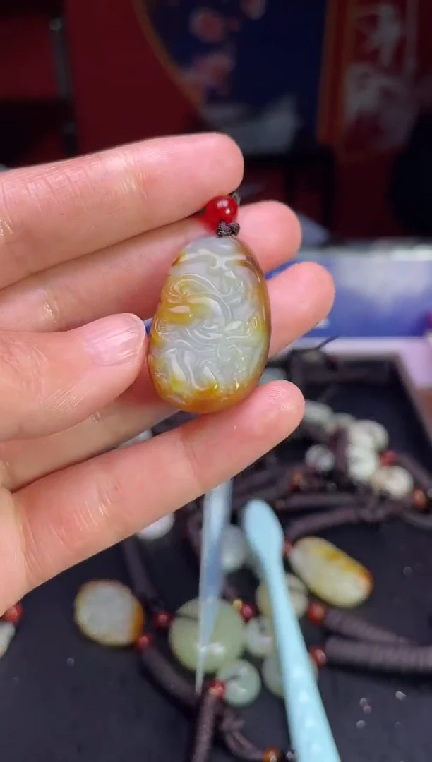 颈饰未镶嵌和田玉123