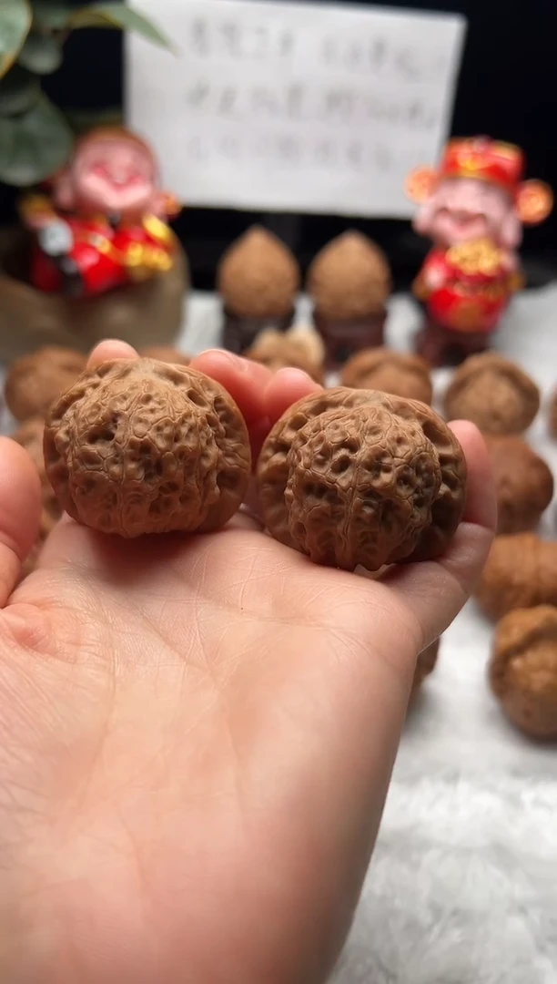 把件文玩核桃血麒麟38