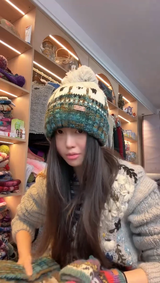 羊毛脏脏小羊帽