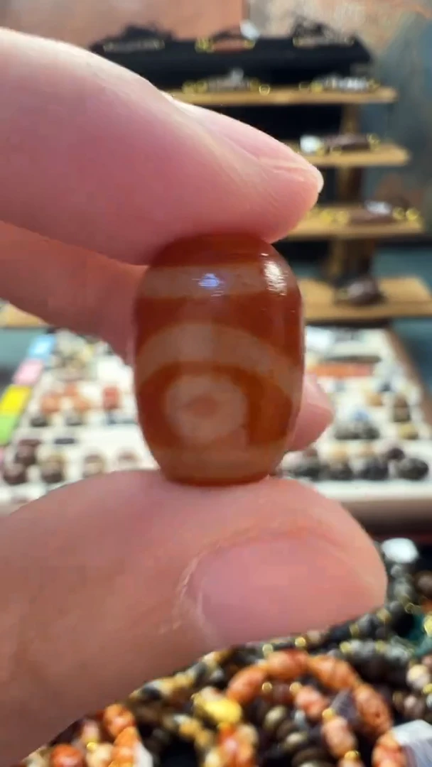 玛瑙/玉髓（覆膜）颈饰未镶嵌165.(微瑕)