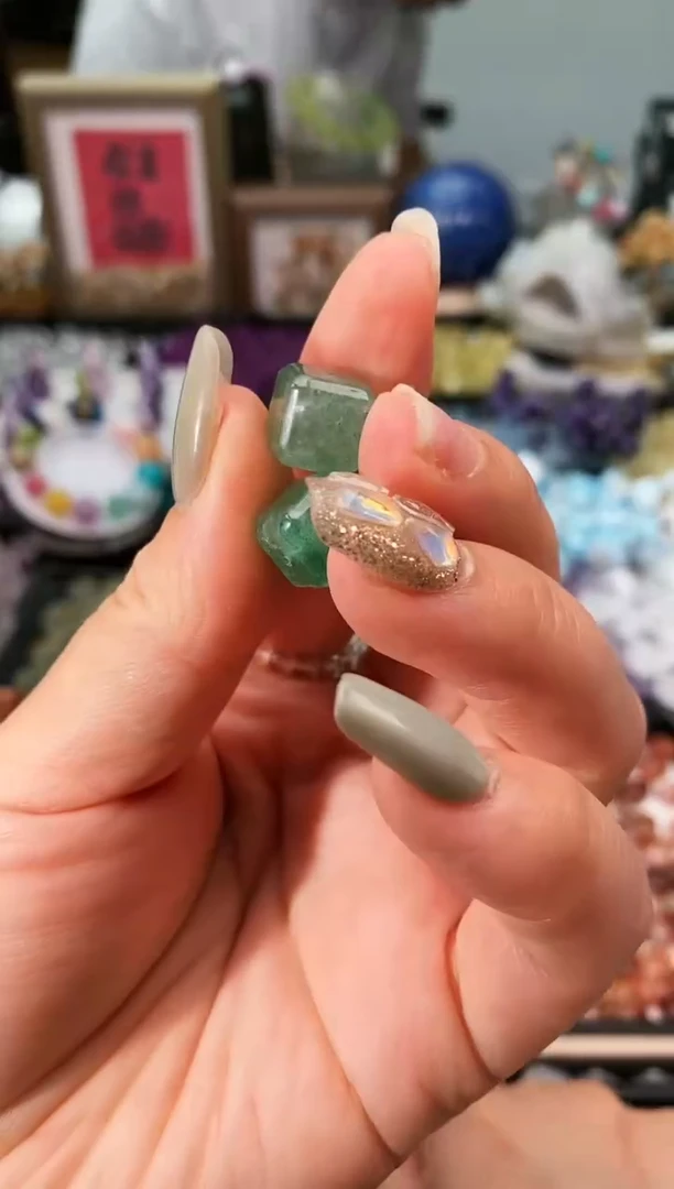 未镶嵌颈饰水晶9a多样性发其一/6.23/1个