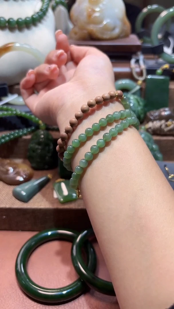 未镶嵌手串和田玉（碧玉）1