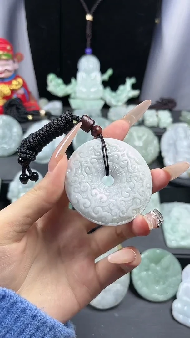 【闪购商品】翡翠颈饰未镶嵌仿古平安扣