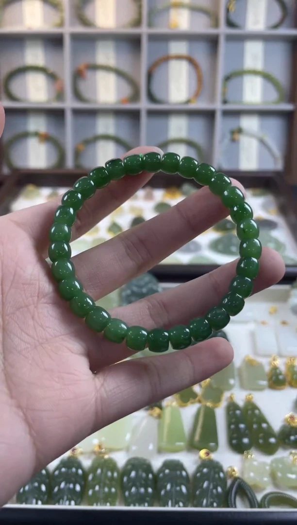 未镶嵌手串和田玉（碧玉）直切