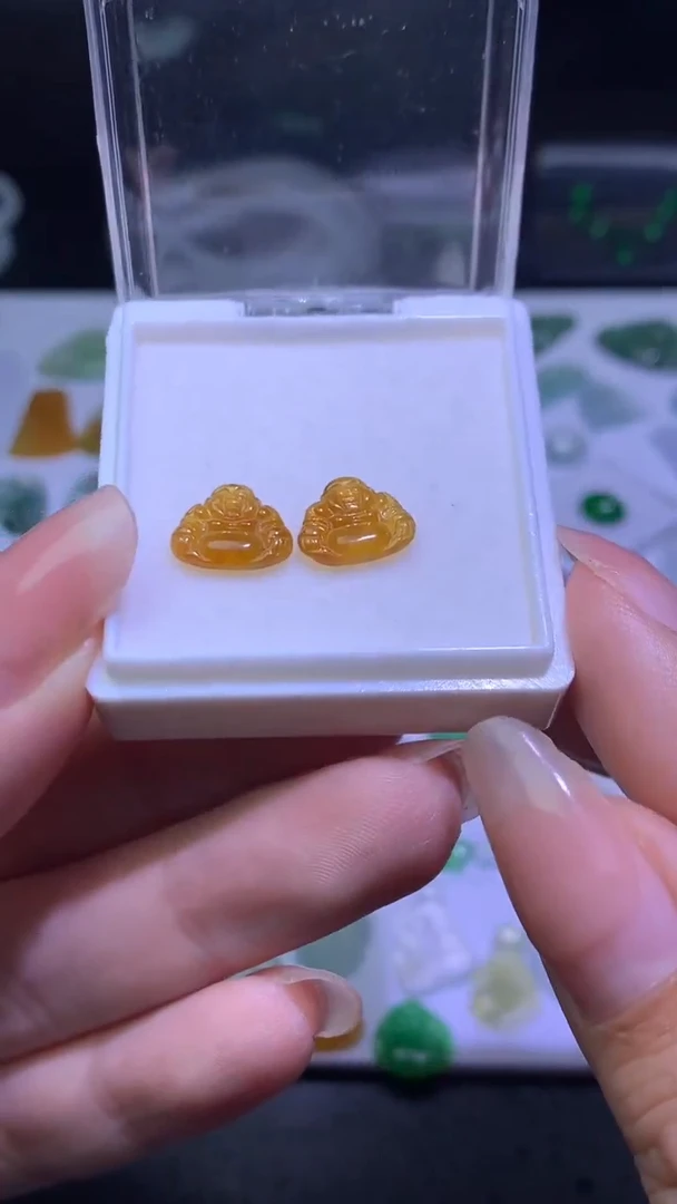 未镶嵌定制翡翠毛货