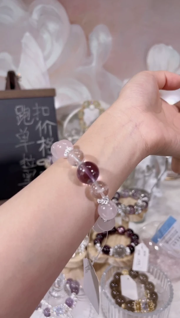 【闪购商品】水晶手链未镶嵌天然水晶默认微瑕 多样性发货发其一