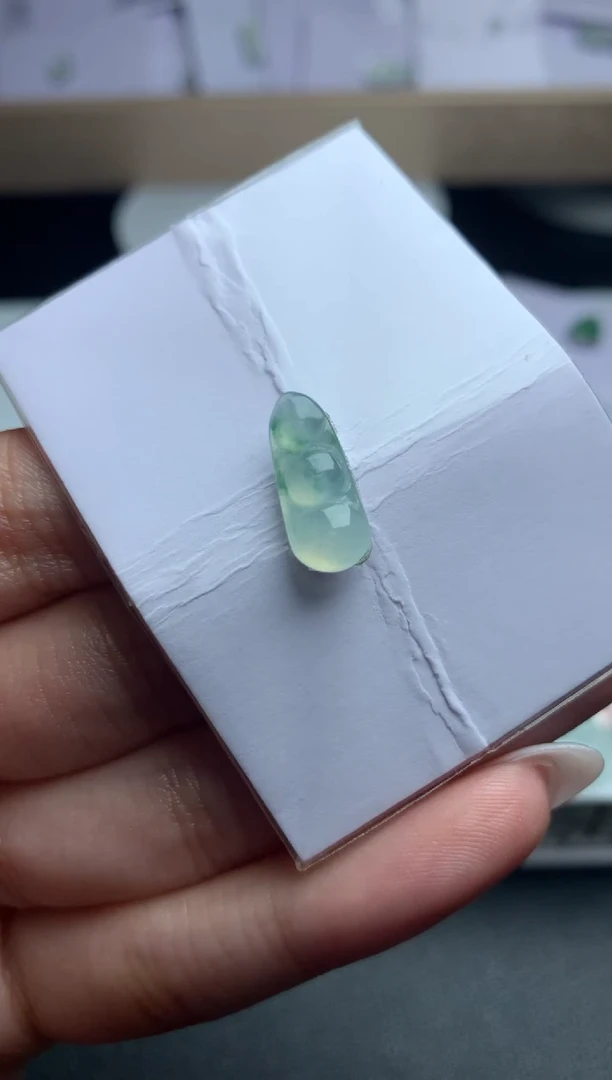 【闪购商品】定制翡翠未镶嵌毛货