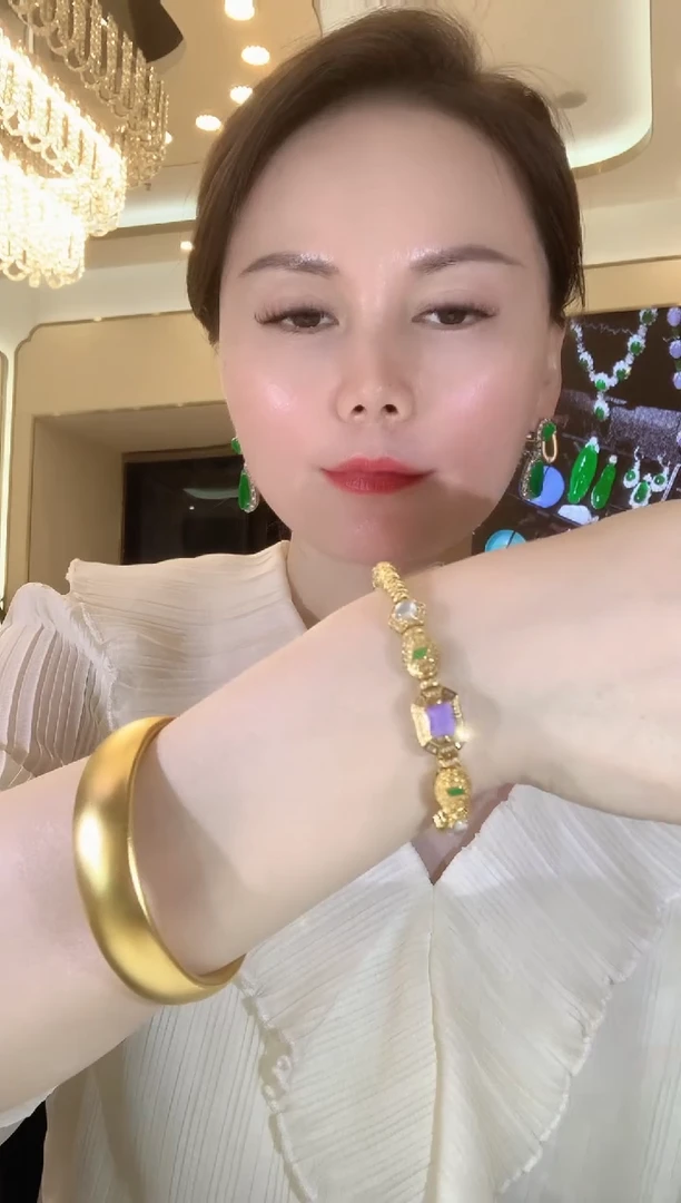 18K金镶嵌手链翡翠C129