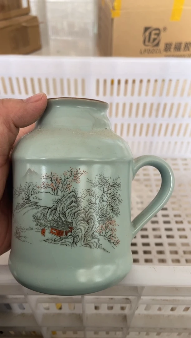 杯无运费险有瑕疵的摄影的产品有使用过的痕迹有点脏介意勿拍