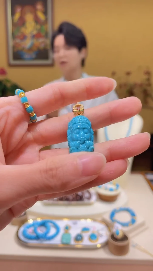 18K金镶嵌绿松石颈饰8@@ZY50119010