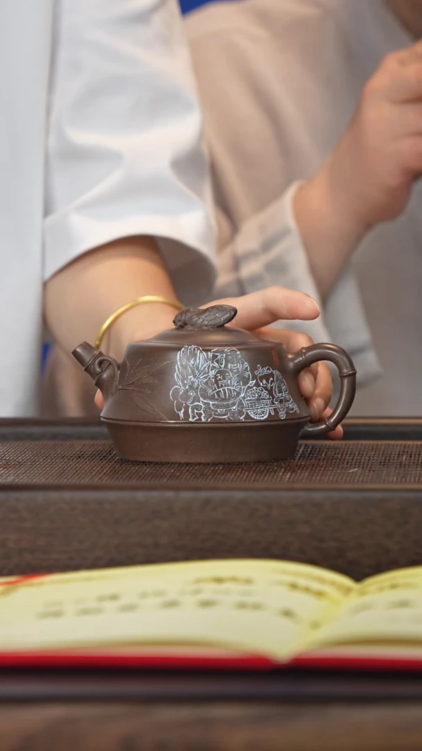 茶壶紫砂宜兴紫砂壶jxk2520