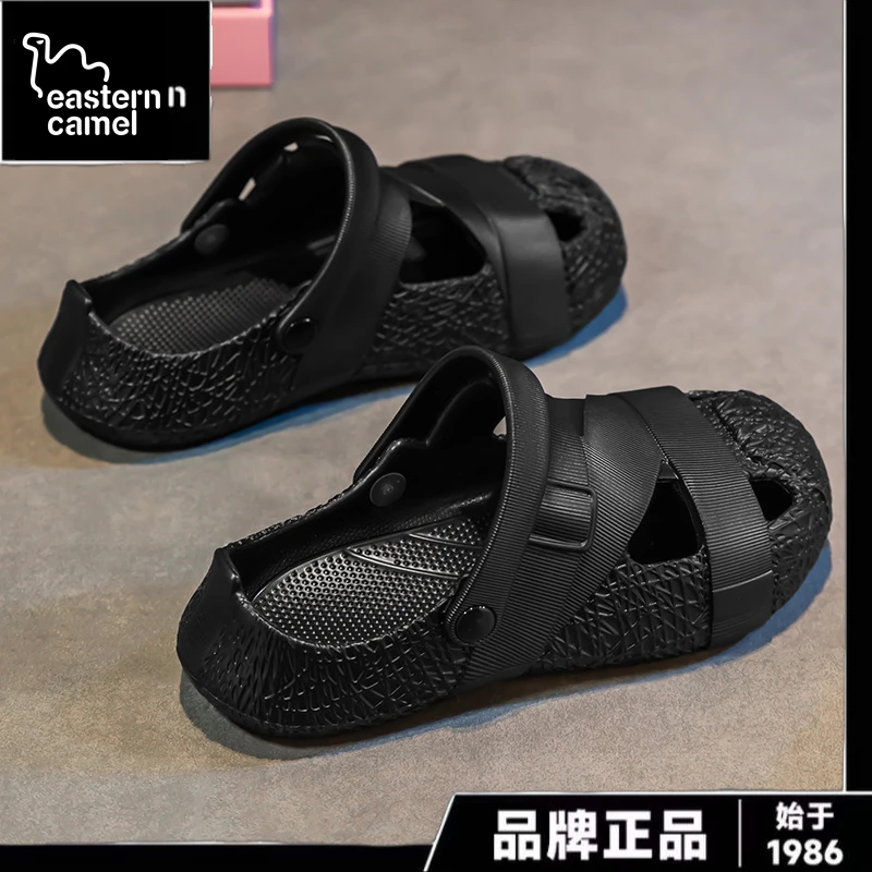 东方骆驼沙滩男鞋秋季外穿防滑开车两用洞洞鞋情侣包头运动凉拖鞋