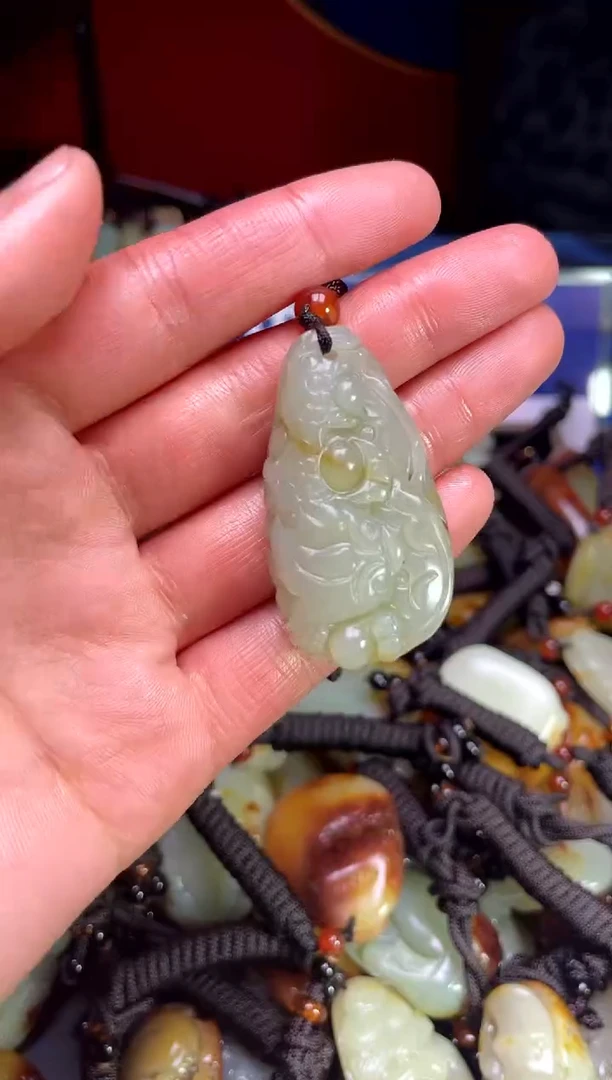 【闪购商品】和田玉颈饰未镶嵌123