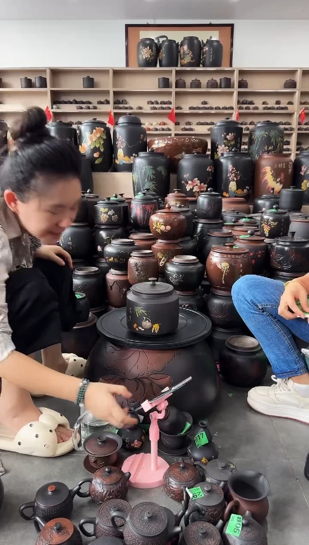 罐瑕疵 彩填 茶叶罐 554
