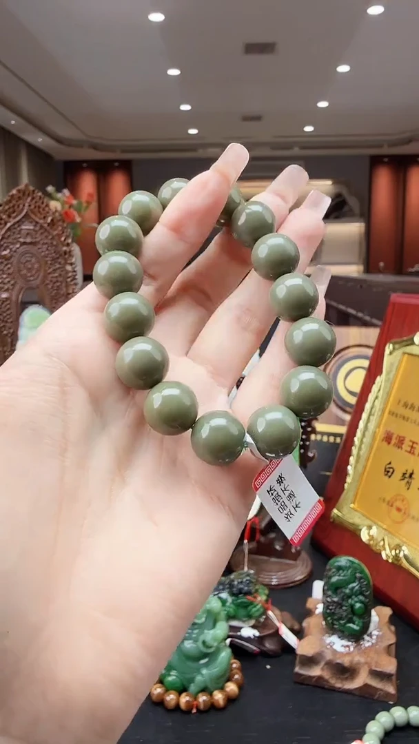 颈饰未镶嵌和田玉44szq