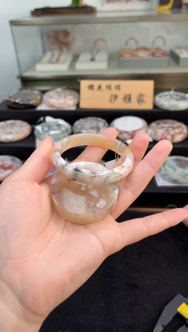 未镶嵌手镯石英质玉53圈口（赠品镯心）3749437
