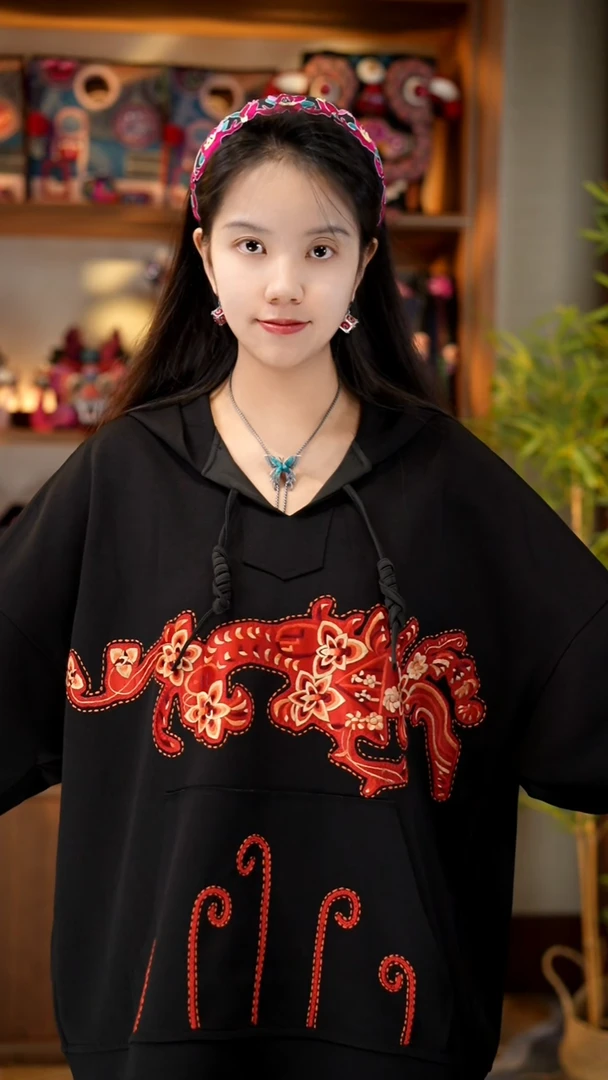 刺绣私人定制苗族手工衣服A9943