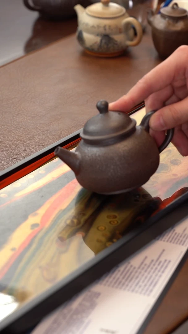 茶具裸烧铁胎树皮壶@@ST-C10041