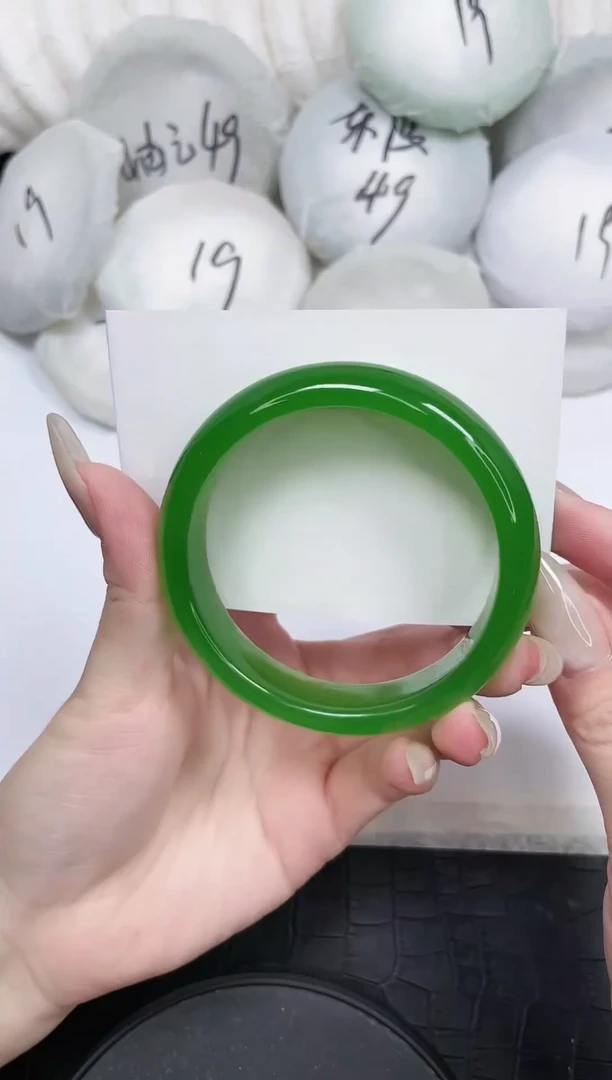 未镶嵌手镯石英质玉4-59.2