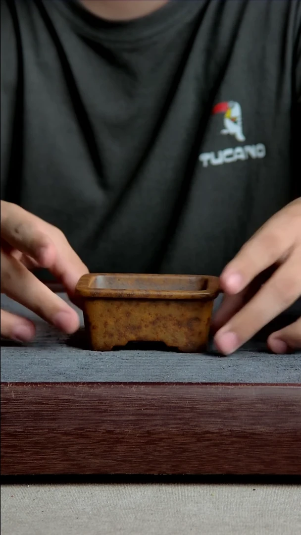 紫砂花盆7.5*5.5*2.8内径尺寸