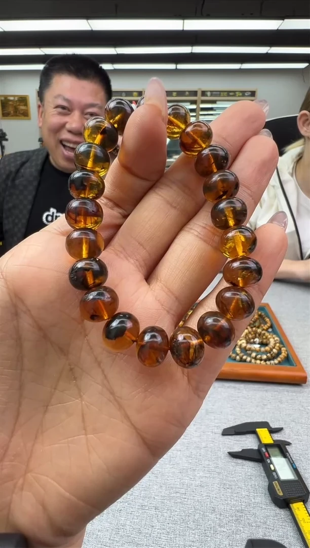 【闪购商品】琥珀手链未镶嵌568秒拍号