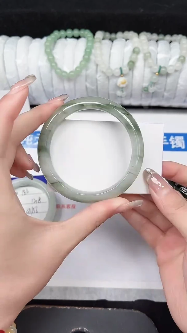 未镶嵌手镯石英质玉187-58/59