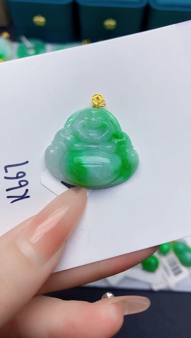 颈饰18K金镶嵌翡翠缅甸天然翡翠A货