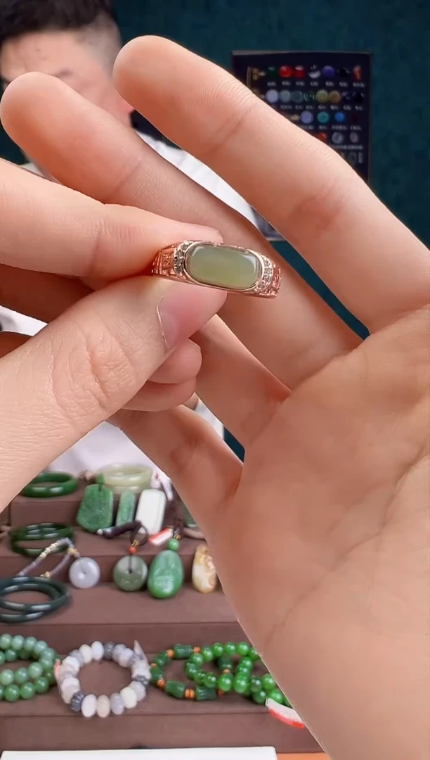 【闪购商品】和田玉颈饰未镶嵌ZZ 拍一发一 多样性发货