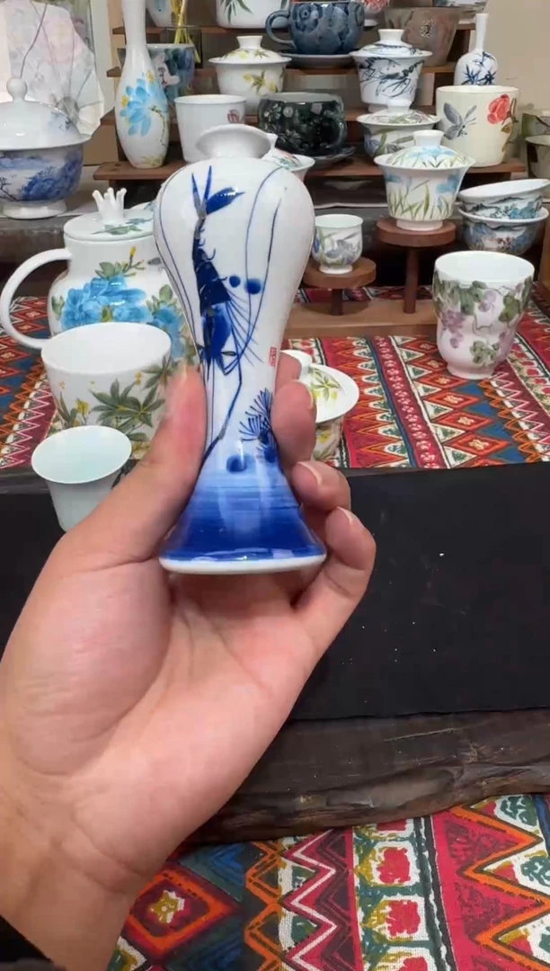 摆件景德镇高温釉下陶瓷
