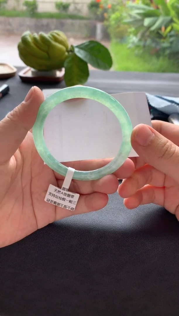 翡翠手镯未镶嵌55.5圆条Y3474买断