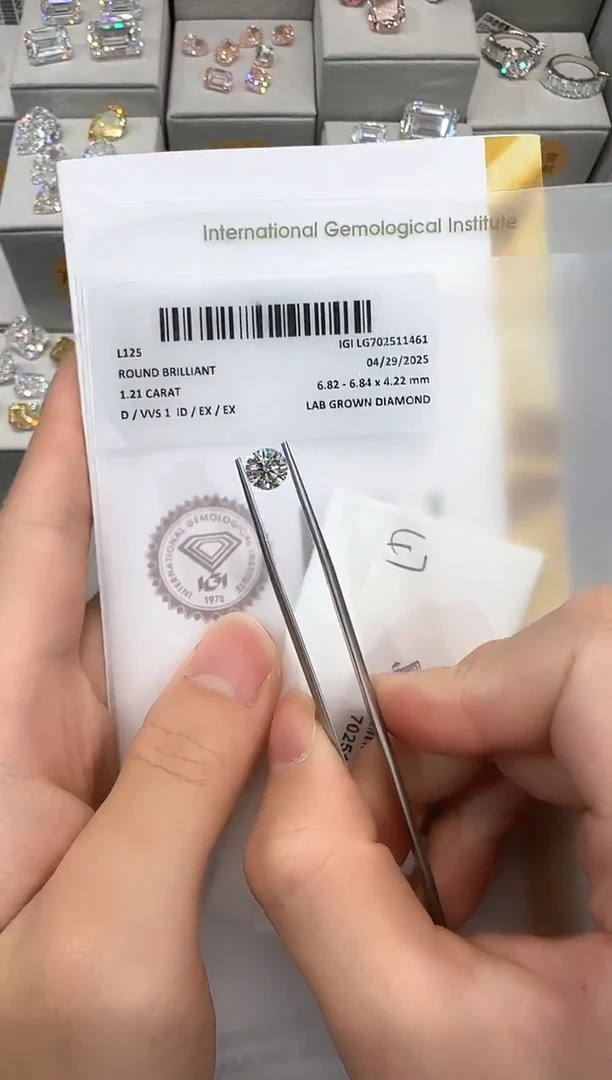 实验室培育钻石裸石未镶嵌龚*@ 1.2ct 先鉴赏，再定制！
