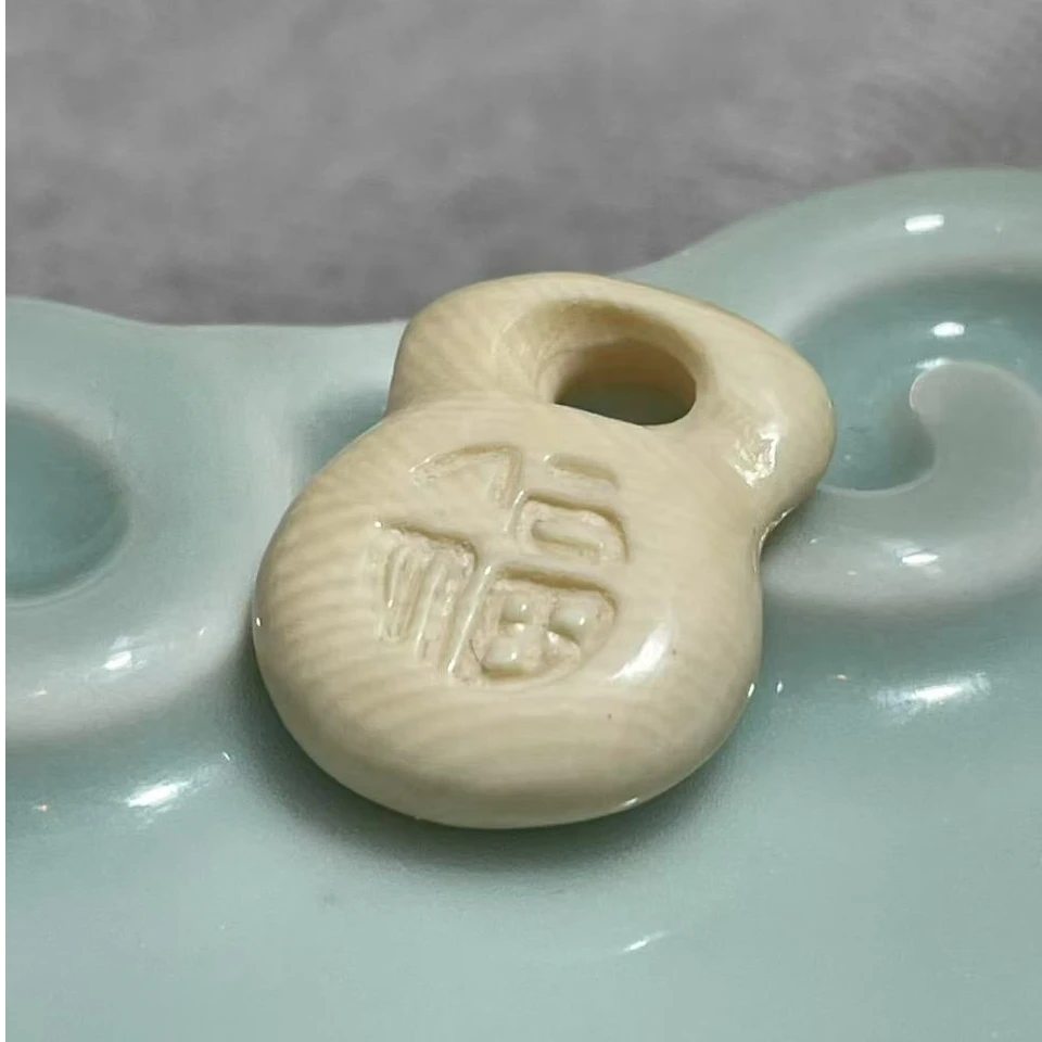 80112【满满的福袋】猛犸象牙纯手工雕刻吊坠18.5*15mm左右