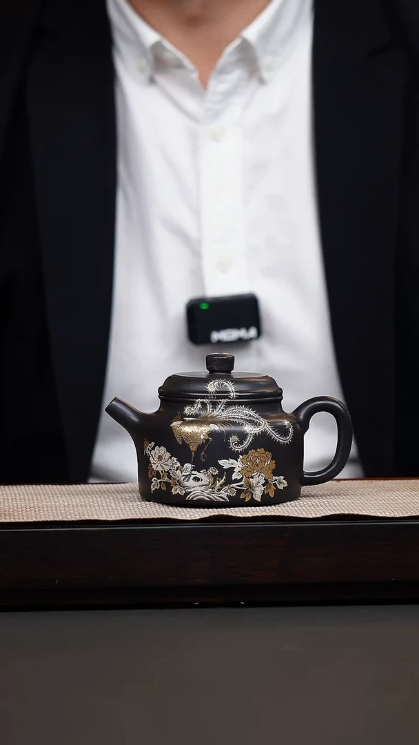 茶壶紫砂黑泥金银德钟