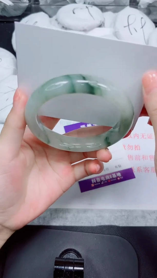 石英质玉手镯未镶嵌30-62