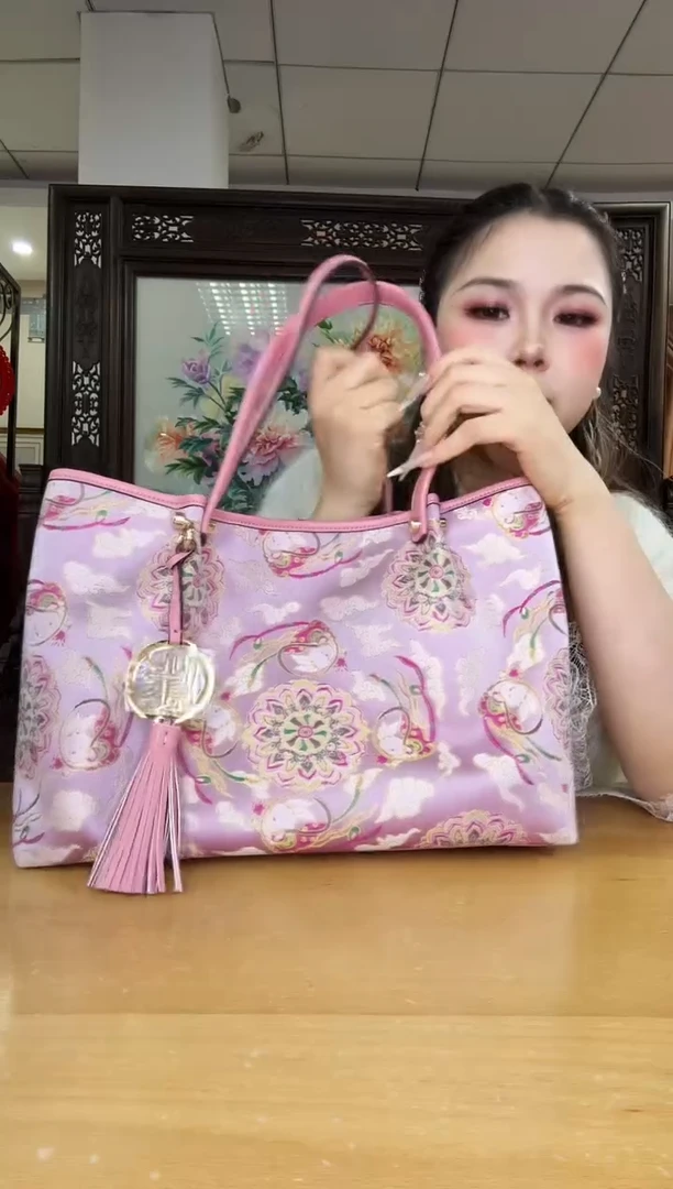 牛皮（革）蜜****界11111