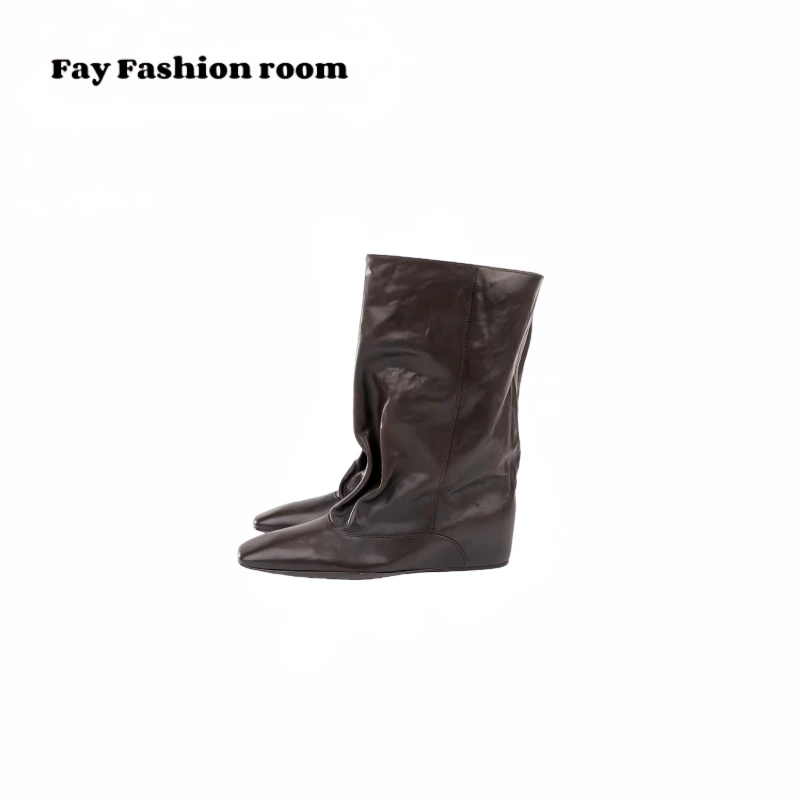FAY  褶皱靴 宽筒复古瘦瘦靴时髦坡跟短筒靴女百搭
