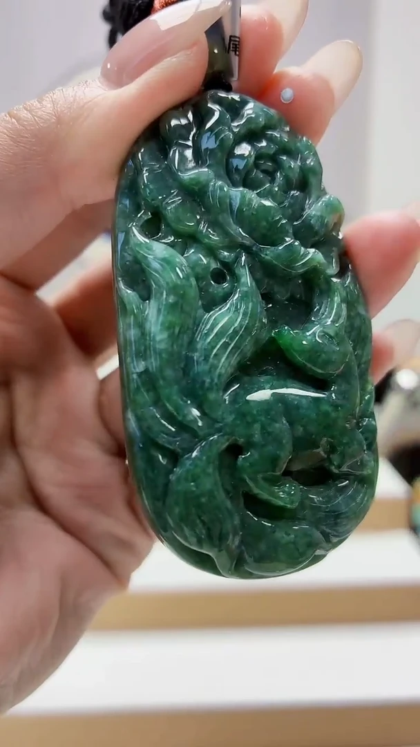 未镶嵌定制翡翠5160MM-毛货挂件42