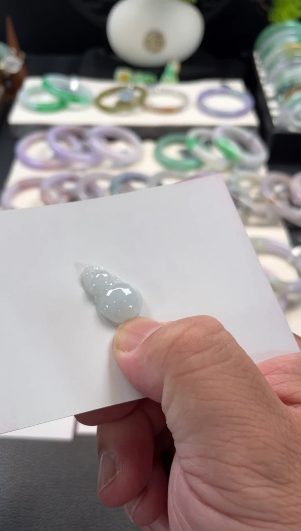 颈饰未镶嵌翡翠2号链接 有纹裂