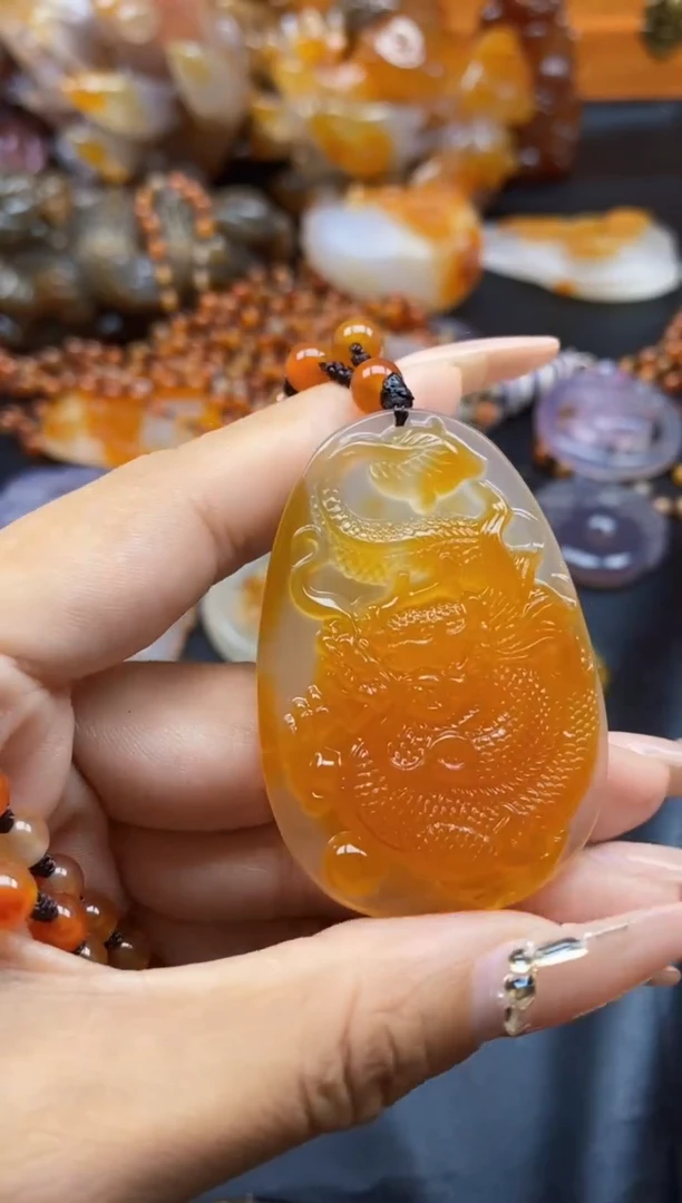 玛瑙/玉髓颈饰未镶嵌ll
