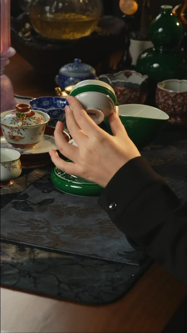 瓷片瓷唐里