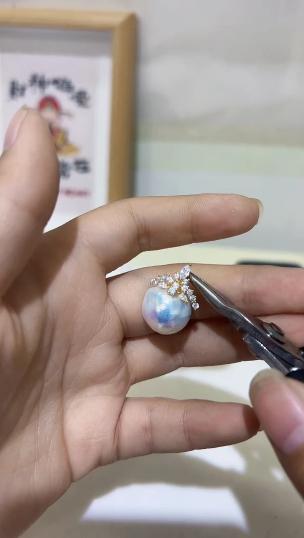 【闪购商品】淡水珍珠吊坠银S925镶嵌17淡水珍珠199