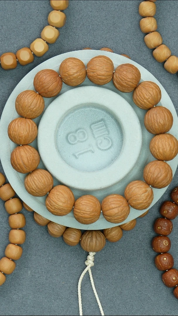 吊坠猴头核桃原皮凤羽16+猴头手串 顺丰包邮